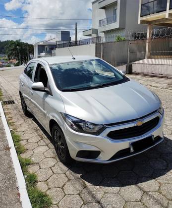 CHEVROLET ONIX 1.0 MPFI LT 8V FLEX 4P MANUAL